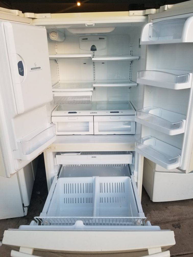 Refrigerator Kenmore