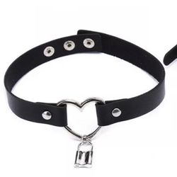 You’ve Got The Key To My Heart Black Leather Gothic Choker - New!