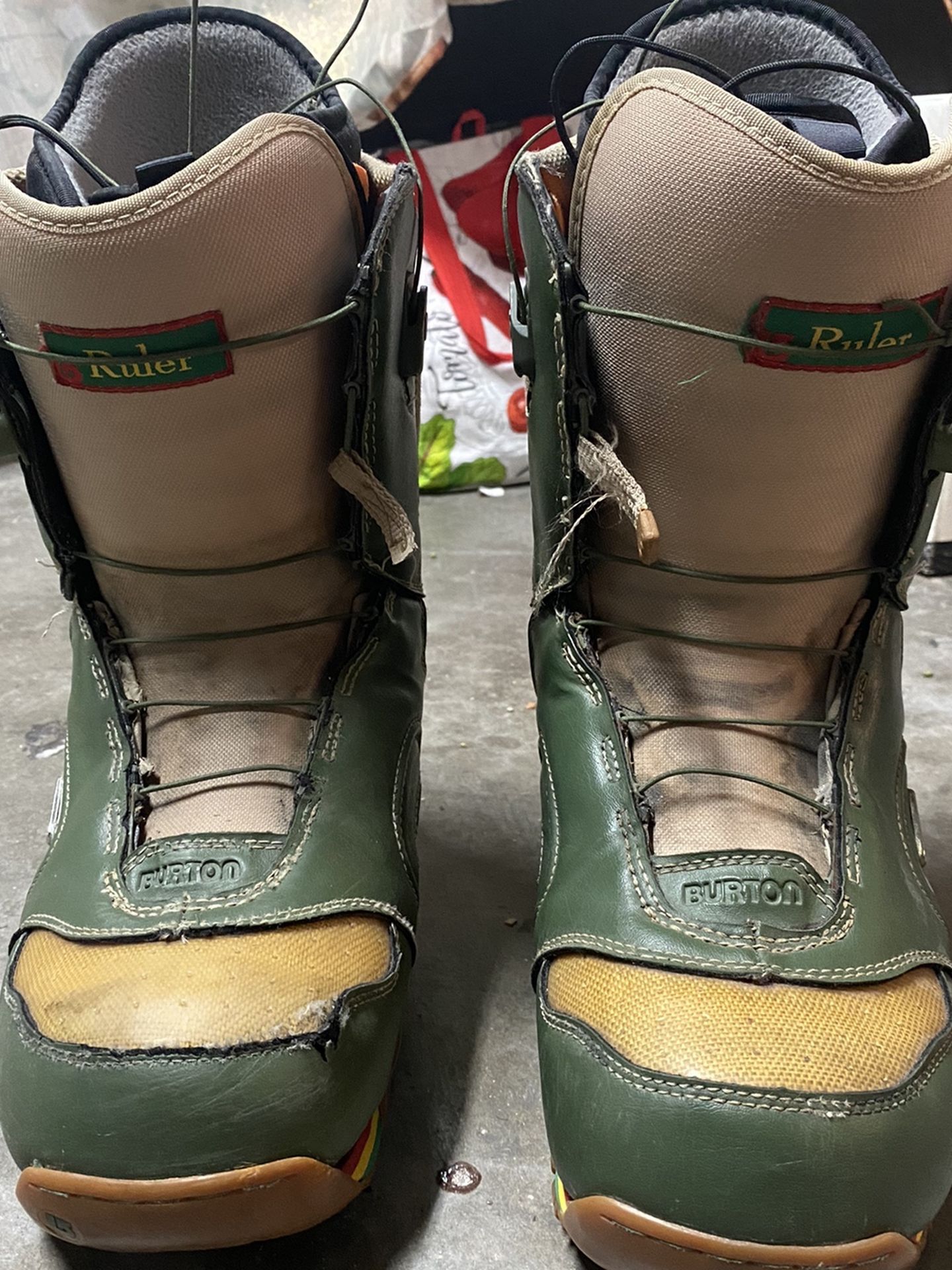 Burton Ruler Boots Size 9