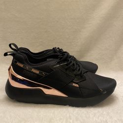 Woman’s Puma Metallic Rose Gold