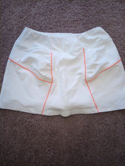 Lija Golf Skirt Size Small