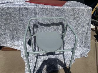Bedside commode/toliet
