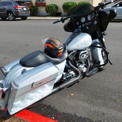 2010 Harley Davidson Street Glide Flhx 