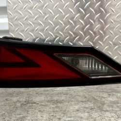 2020 - 2021 NISSAN SENTRA INNER TAIL LIGHT OEM RH PASSENGER 