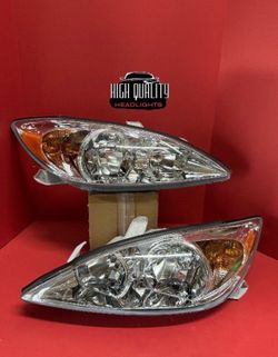 Toyota Camry 2005. 2006 Headlights.
