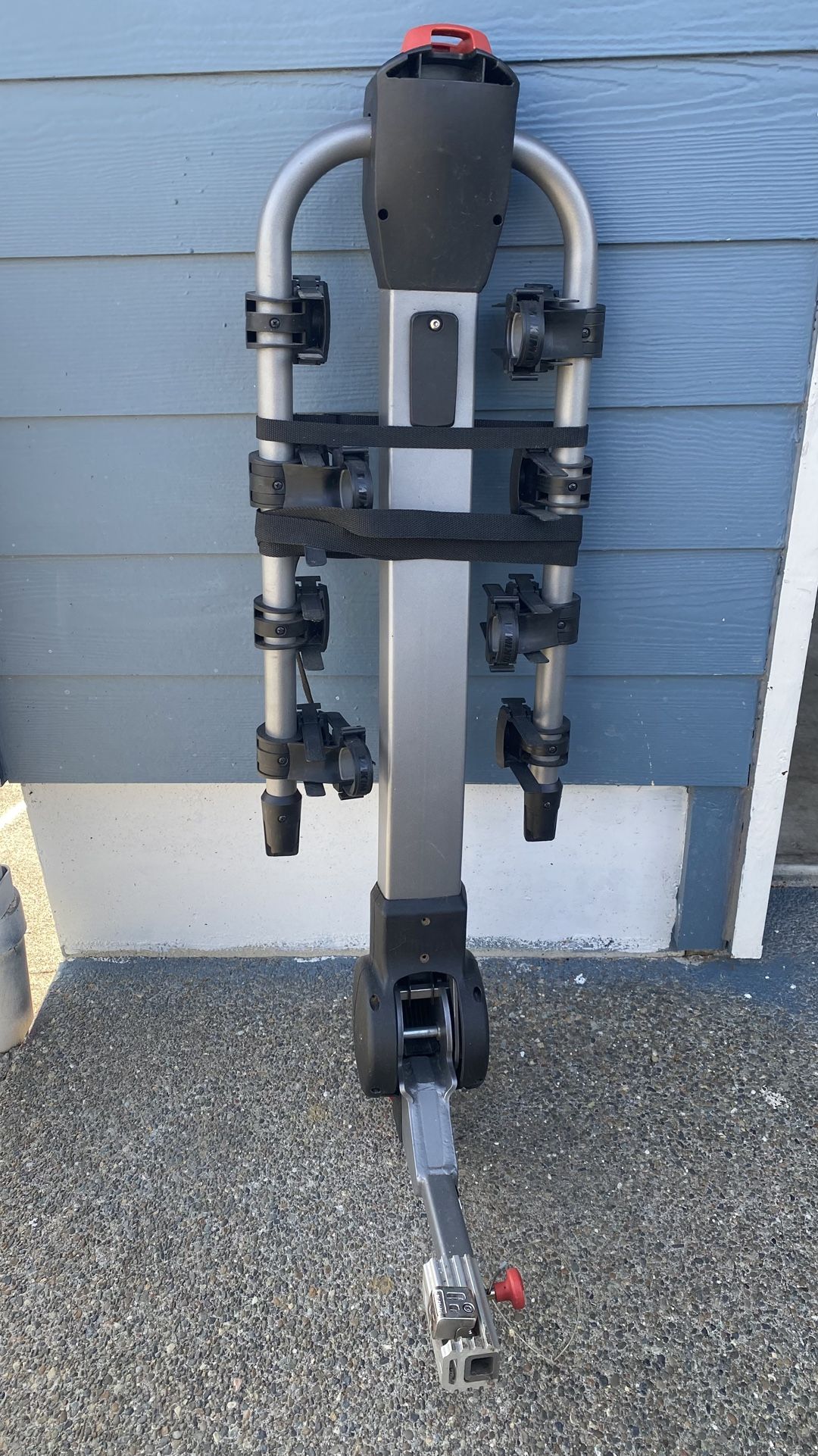 Yamaha 4-bike hitch rack