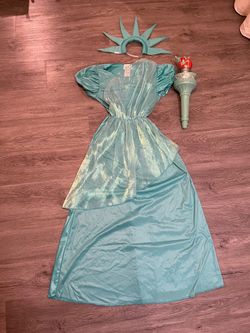 WOMEN'S STATUE OF LIBERTY COSTUME - SIZE ADULT MEDIUM - VERY GOOD CONDITION