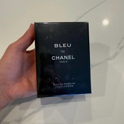 Bleu Chanel