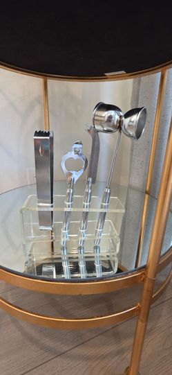 Brand New Acrylic Base 4 piece Stainless Steel Bar Tool Set