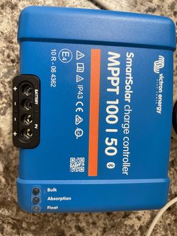 Victron SmartSolar MPPT + BMV‑712 Battery Monitor + Shunt