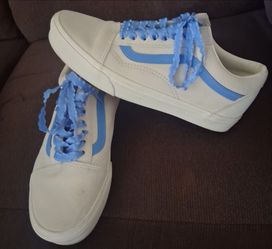 Van's Shoes (Juniors) $20