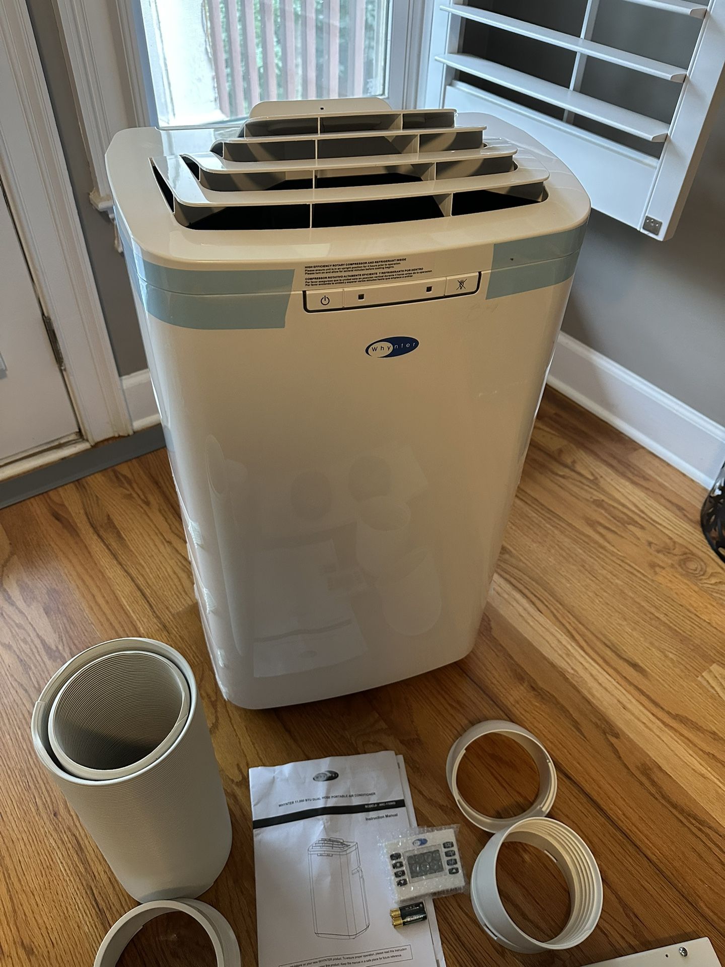 Whynter ARC-110WD Dual Hose Portable Air Conditioner Dehumidifier