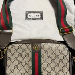 Gucci Crossbody 