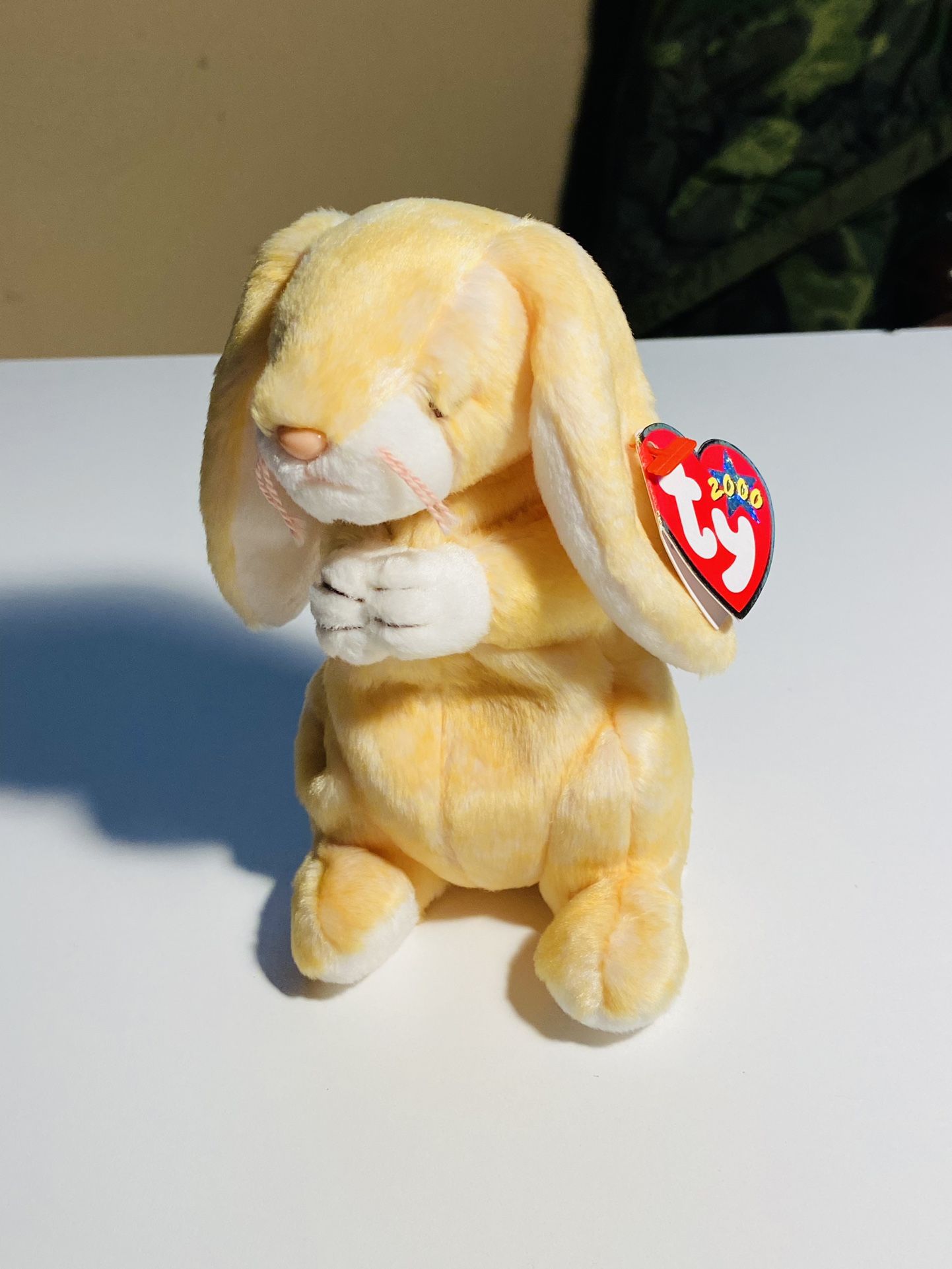 Beautiful Vintage 2000 Ty Beanie Baby. “Grace” The Praying Bunny 