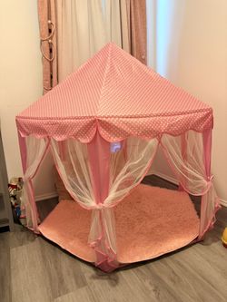 Kids Tent w/ Mat + Star Lights