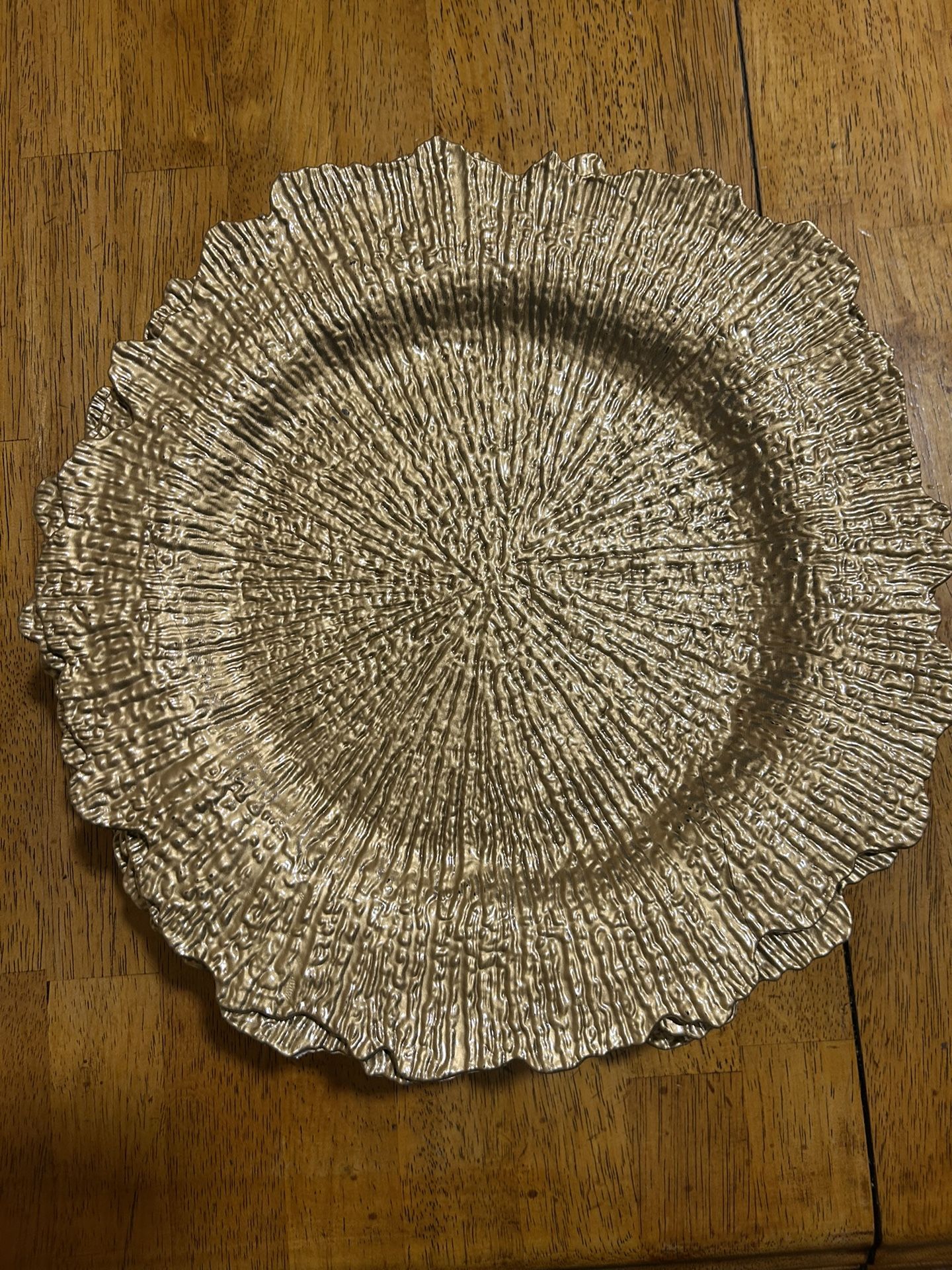 Gold Reef Trim Charger Plates
