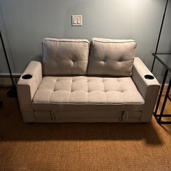 Loveseat w/pullout Bed