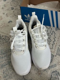 Women’s White Adidas Size 9