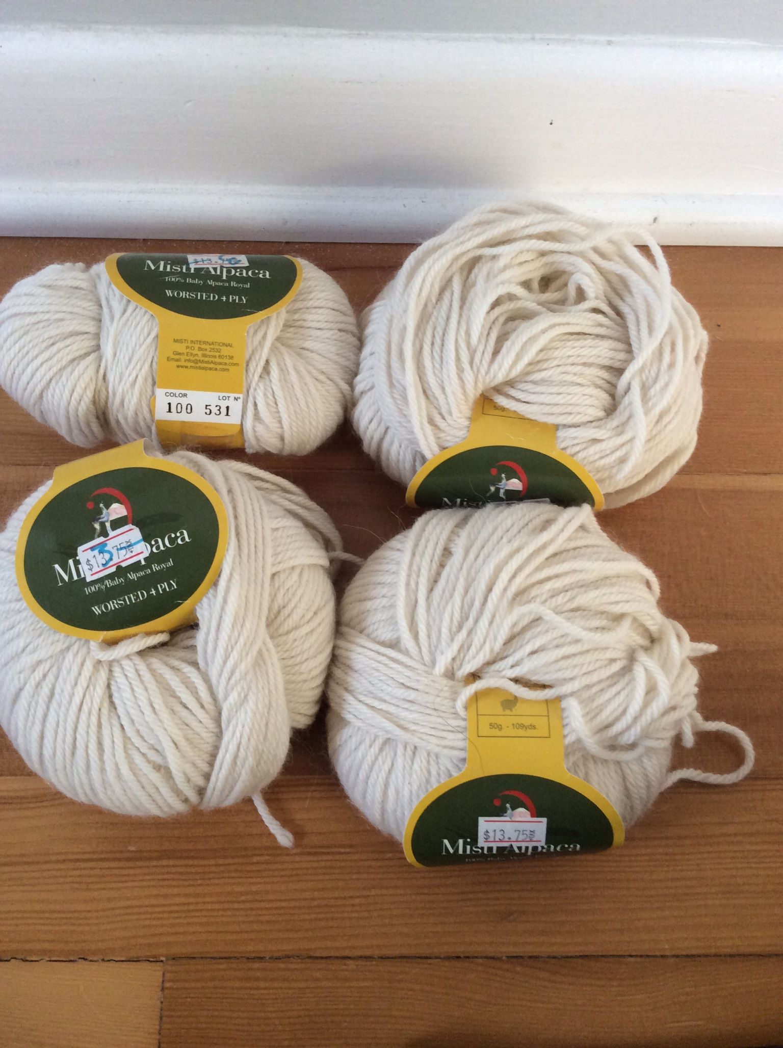 Yarn, 4 Skeins, 100% Alpaca