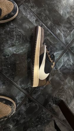 Travis Scott Jordan 1 Low