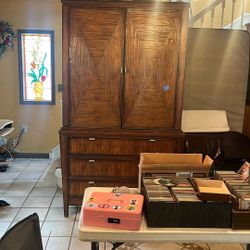 Large oak bamboo style TV armoire