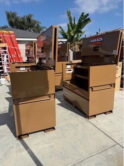 KNAACK box