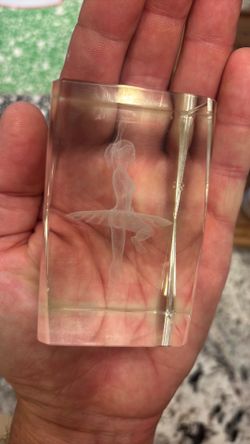 Crystal laser, 3-D ballerina
