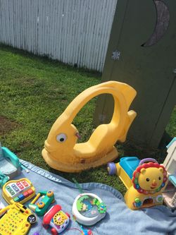 Outdoor rocking fish
