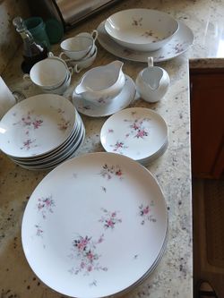 Beautiful Vintage china petite rose by lacco