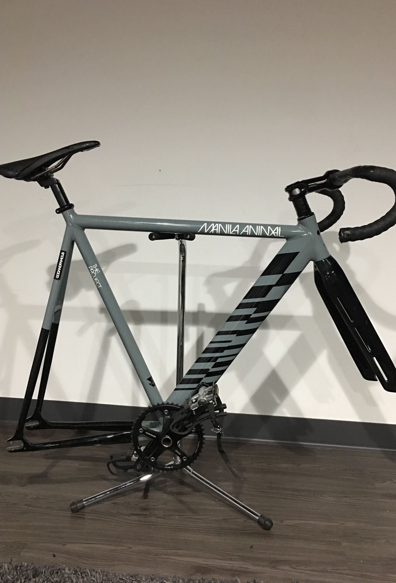 Manila Animal frameset