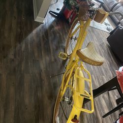 Huffy 26” Mel Lusso Cruiser Bike 