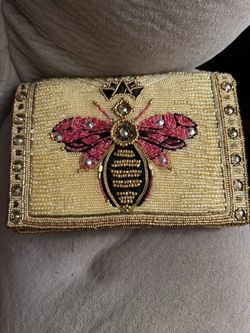 Mary Francis queen bee purse