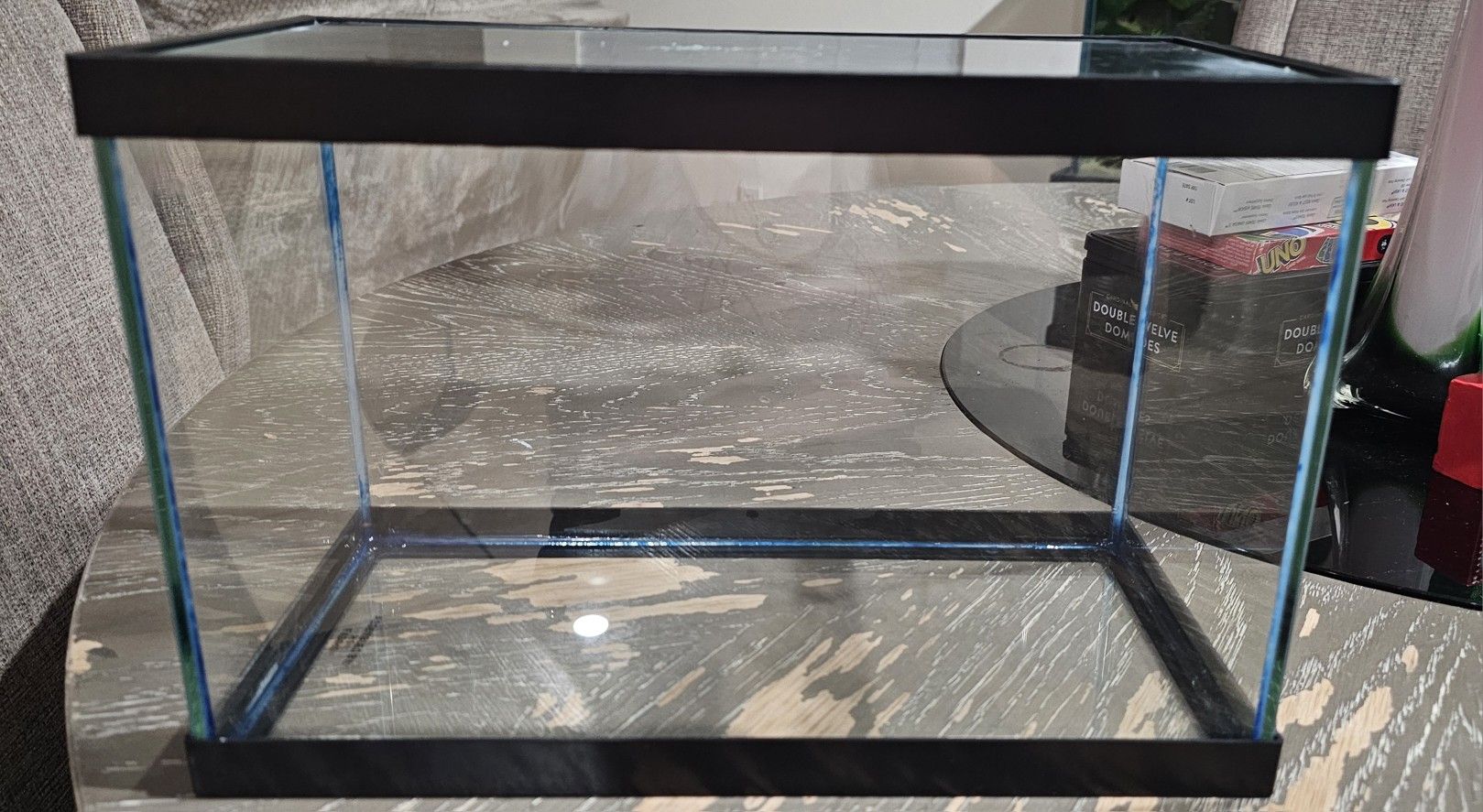 2.5 Gallon Fish Tank