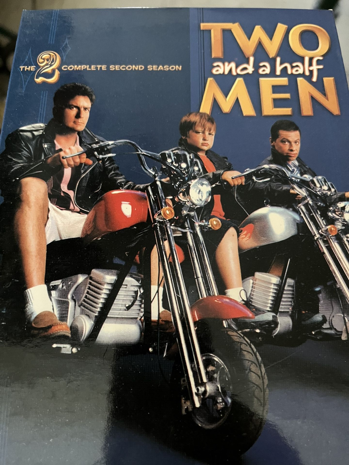 Two and A Half Men Season 2 DVD