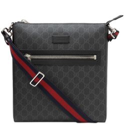 AUTHENTIC Gucci Messenger Bag GG Coated Canvas - Medium in Black/Navy