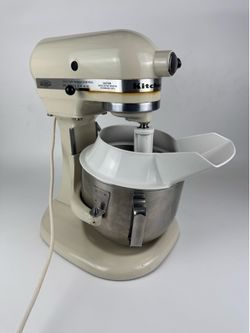 KitchenAid K5SS White Heavy Duty Series 5qt Lift Stand Mixer W Bowl & Attachment