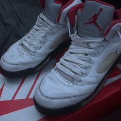 Air Jordan Low Fire Red 6.5Y