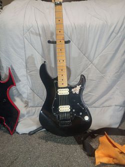 Project guitar fender neck with a Yamaha body
