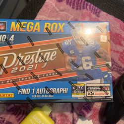 2021 Prestige Nfl Mega Box