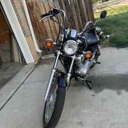 2005 Yamaha Virago
