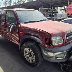 2002 Toyota Tundra 4.7L RWD (Parts Only)