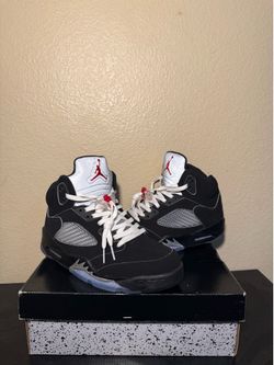“Metallic Black” Jordan 5’s Retro