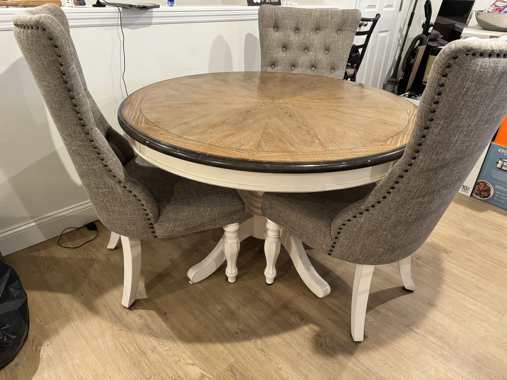 Dining Room Table With Four Chairs