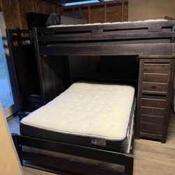 Twin/Full size bunk bed with storage 