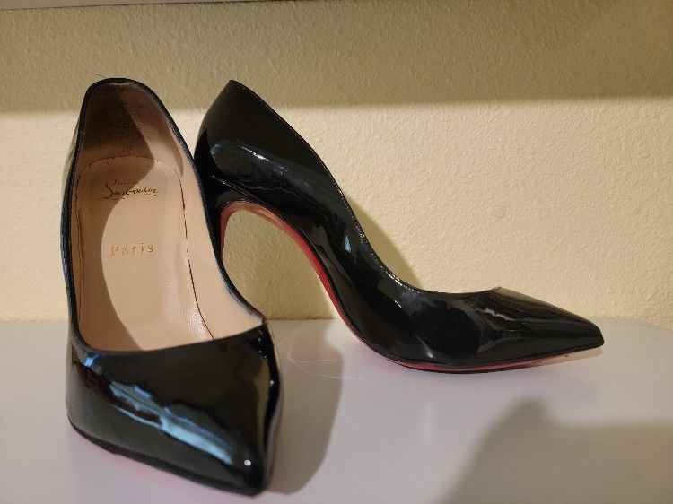 CHRISTIAN LOUBOUTIN RED BOTTOM HEELS Sz. 39 / 9