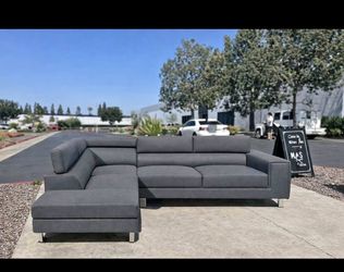 $395.00 !!! New 104” Grey Fabric Sectional Sofa Couch