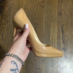 Christian Louboutin Nude patent leather 