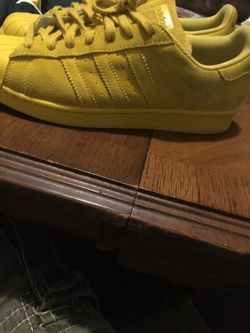 Yellow mustard adidas