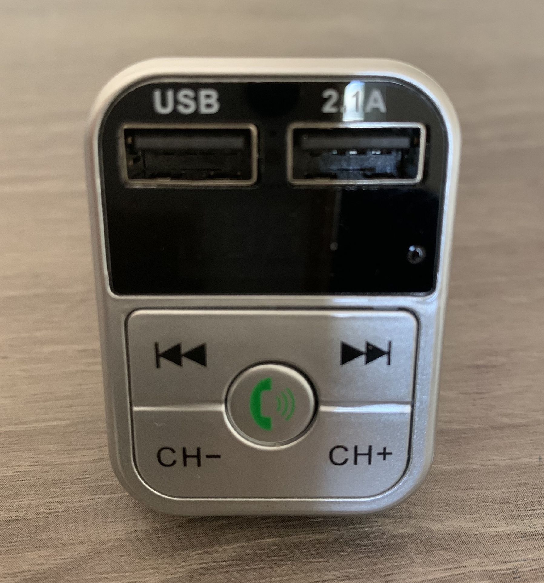 Wireless Bluetooth Car Kit Handsfree Talk MP3 player fm transmitter dual car charger