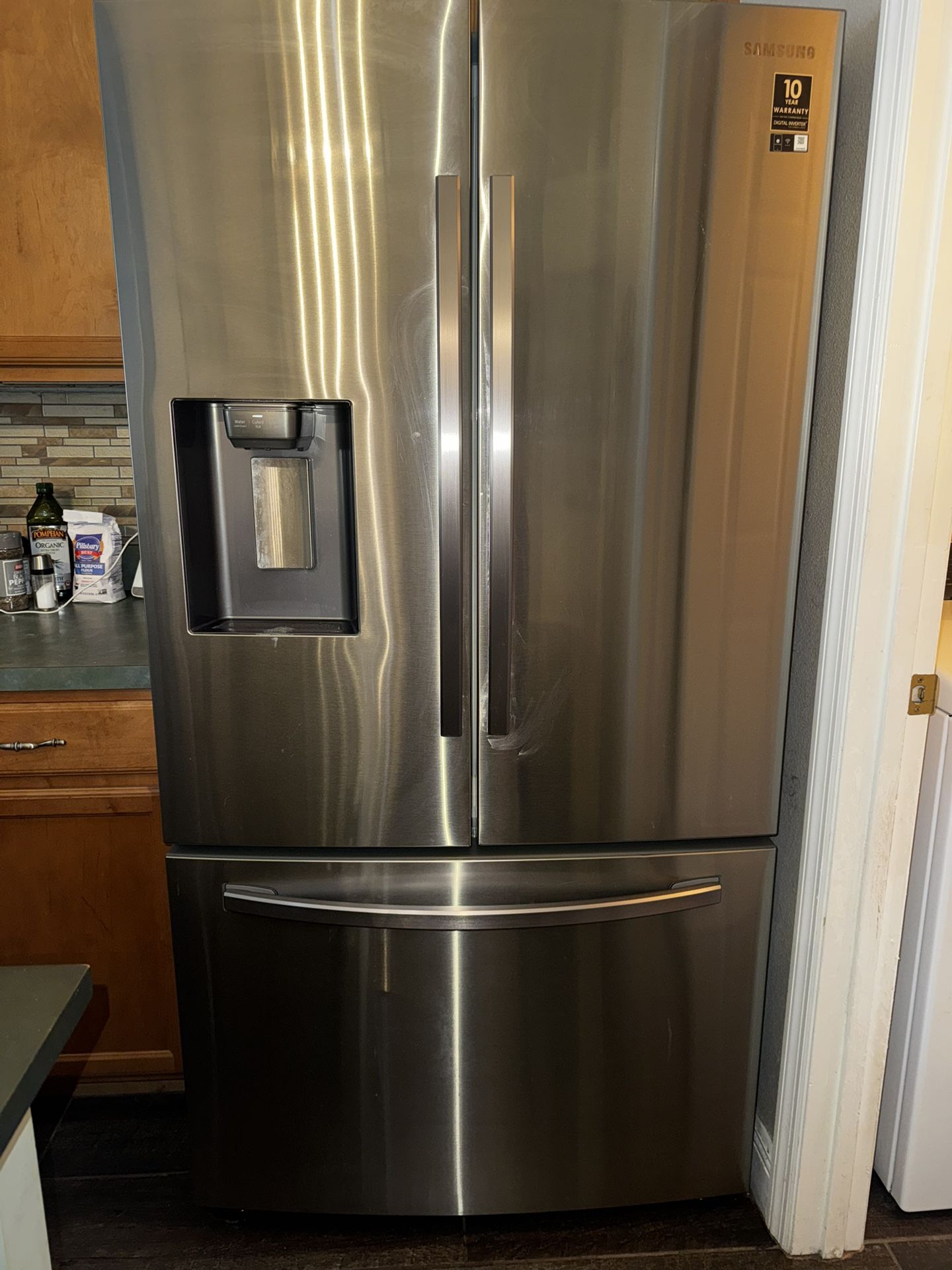 Samsung Refrigerator - MUST GO